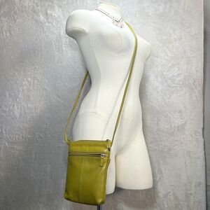 ili New York Genuine Leather Crossbody Bag Small Phone Pouch Avocado Green